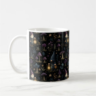 Taza De Café Gnome de fantasía oscura y patrón de hongos