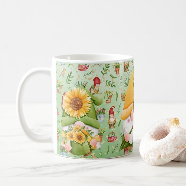 Taza De Café GNOME  sunflower, for Gnome Lovers, Coffe (Con donut)
