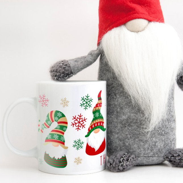 Taza De Café Gnomes Navidades personalizados (Christmas gnomes bring joy, laughter, and a touch of magic to your holiday season)