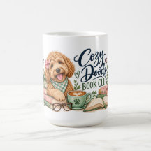 Taza de café Goldendoodle del club de lectura Cozy