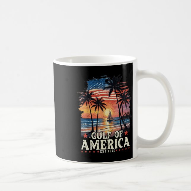 Taza De Café Golfo De Ee.Uu. Est 2025 Bandera Estadounidense Gu (Derecha)