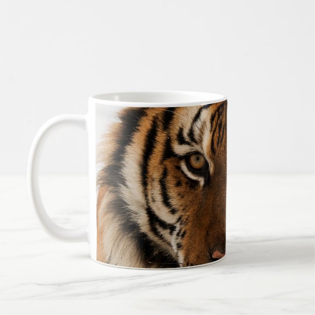 Taza De Café Golpe de cabeza contra tigre siberiano (Izquierda)