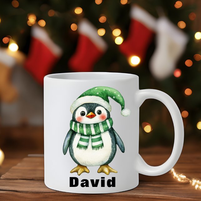Taza De Café Gorra verde personalizado pingüino personalizado M (Personalized Green Hat Penguin Custom Name Mug)