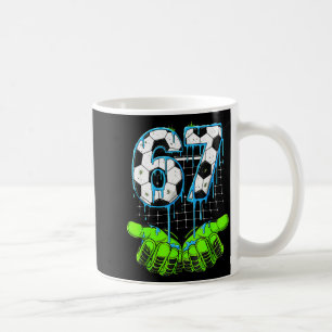 Taza De Café Goteo de fútbol 67 Seis Siete Funny Gen Alpha Meme