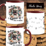 Taza De Café Graciosa Foto Perro Reina De Zoomías<br><div class="desc">Reina divertida de la peluca de perro de Zoomies con una personalización de foto mascota. Ideal para tu mascota que ama a un familiar.</div>