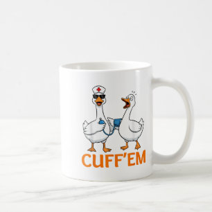 Taza De Café Graciosa Goose Cuff'em Enfermera Gráfica Tee Hombr
