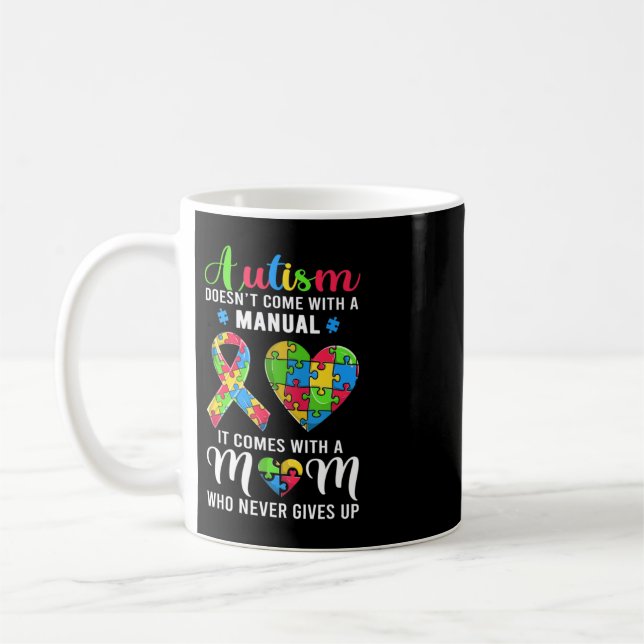 Taza De Café Gracioso Autismo Mamá Camisa Por Las Mujeres. Este (Izquierda)