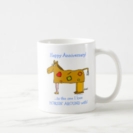 Taza De Café Gracioso Caballo Alrededor Del Aniversario Del Ama