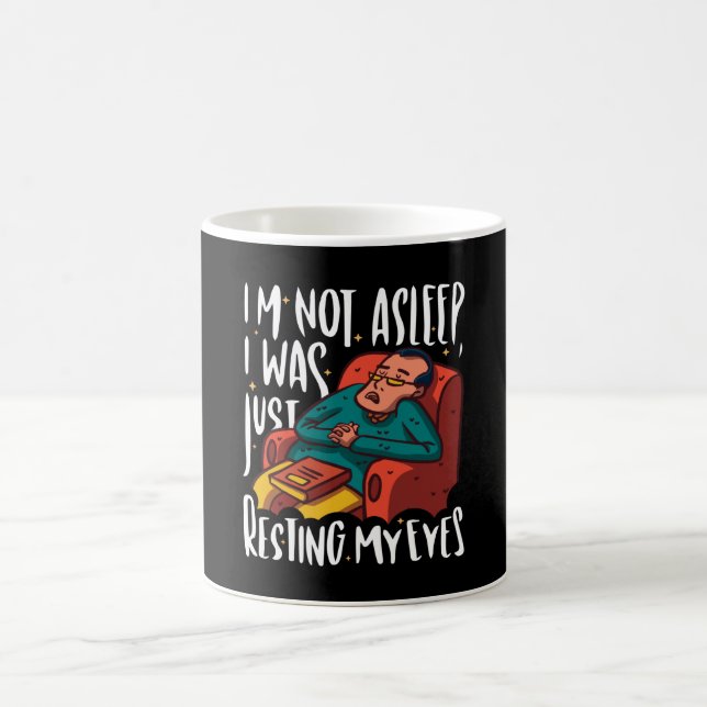 Taza De Café gracioso no estoy durmiendo, solo estaba descansan (Centro)