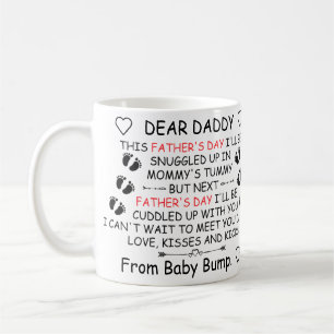 Taza De Café Gracioso querido papá, el día personalizado del