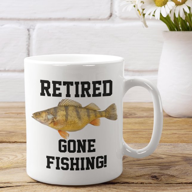 Taza De Café Gracioso retiro de la pesca de altura con hielo (A great coffee mug for the perch angler in your life.)