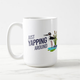 Taza De Café Gracioso sólo dando vueltas alrededor de una incli