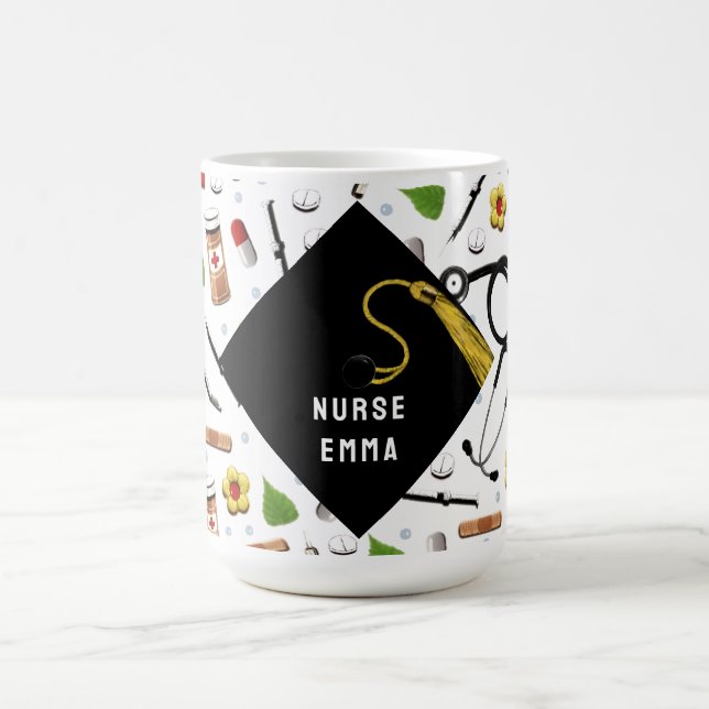 Taza De Café Graduación en la escuela de enfermería (Centro)
