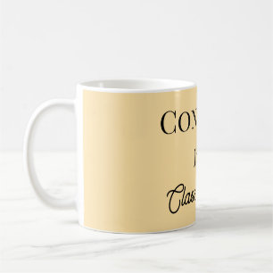 Taza De Café graduado chico añadir nombre felicitaciones fecha