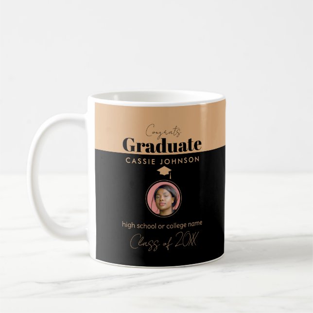 Taza De Café Graduado de Congrats, Clase de 2023 (Izquierda)