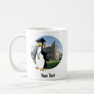 Taza De Café Graduado feliz de pingüino