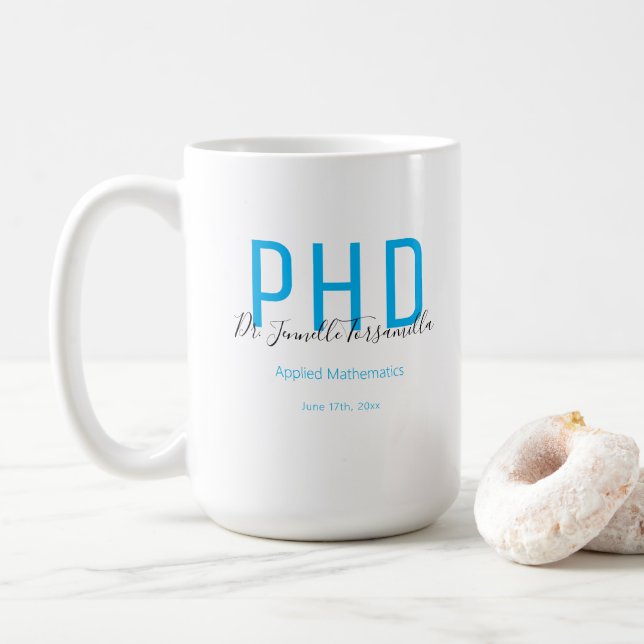 Taza De Café Graduado Keepsake Blue Black Name PhD (Con donut)