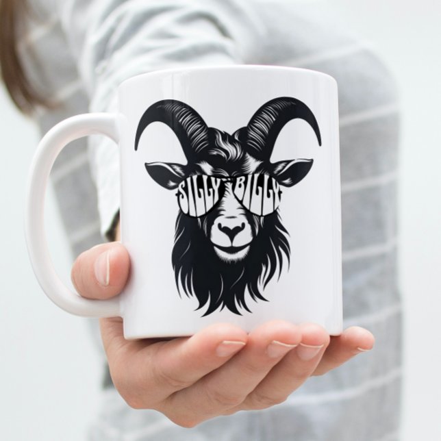 Taza De Café Gráfico moderno Silly Billy Goat Personalizable Mu (Black and white graphic art Goat with Silly Billy Text sunglasses on a coffee mug. )