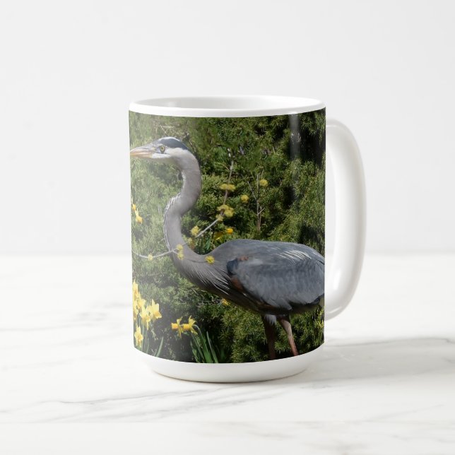 Taza De Café Gran garza azul con daffadoils (Anverso derecho)