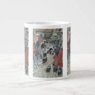 Taza De Café Grande Banderas en la calle 57 de Frederick Childe Hassam