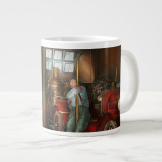 Taza De Café Grande Bomberos - Respondiendo a la campana de incendios 