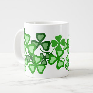 Taza De Café Grande café irlandés shamrock, trébol verde (agregar un n