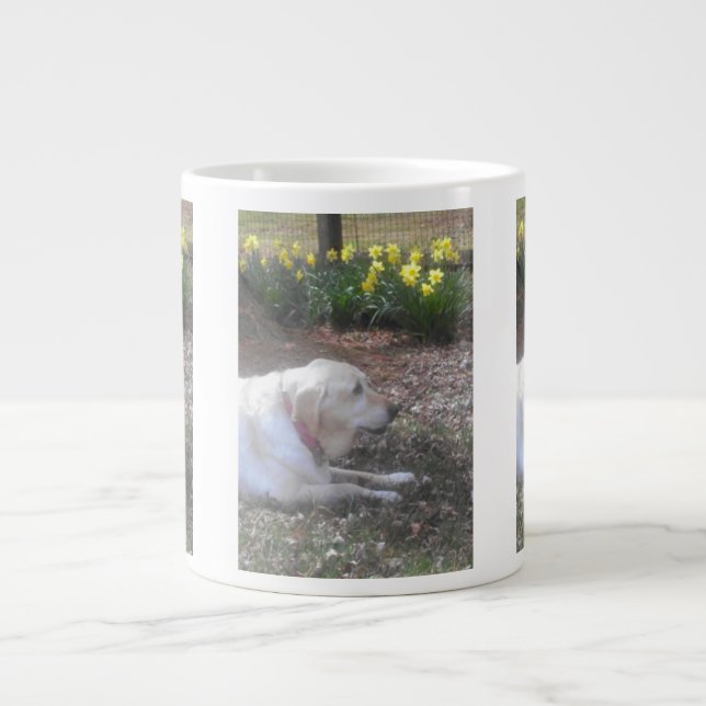 Taza De Café Grande Café Labrador gigante amarillo (Frente)