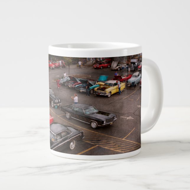 Taza De Café Grande Coche - demostración de coche antiguo (Derecha)