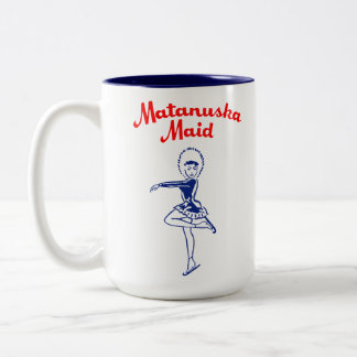 Taza de café grande de la criada de Matanuska