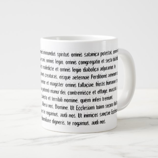 Taza de café GRANDE del exorcismo sobrenatural (Derecha)