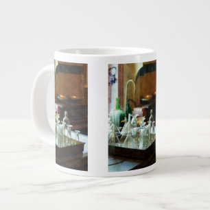 Taza De Café Grande Embudos de vidrio y botellas