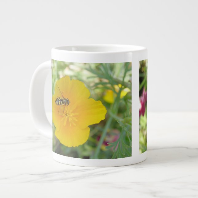 Taza De Café Grande Hoverfly y Poppy Mug californiano (Izquierda)