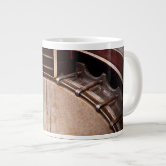 Taza De Café Grande Instrumento - Cuerda - Un banjo típico