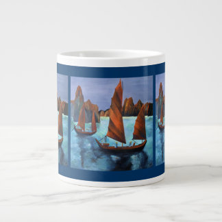 Taza De Café Grande Juntas En La Bahía Del Dragón Descendiente
