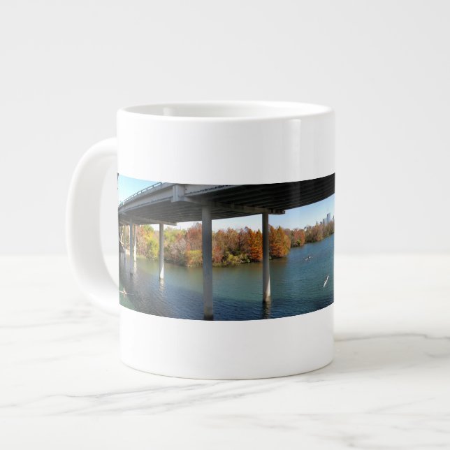 Taza De Café Grande Ladybird Lake Rowers - Austin Texas Skyline (Izquierda)