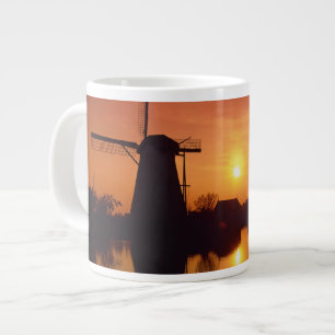 Taza De Café Grande Molinos de viento al atardecer, Kinderdijk, Países