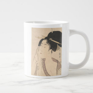 Taza De Café Grande Mujer que se relaja después de su baño