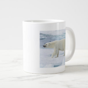 Taza De Café Grande Oso polar caminando, Noruega