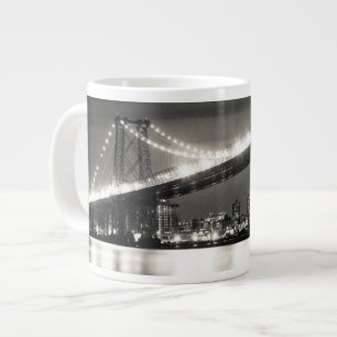 Taza De Café Grande Puente de Williamsburg en New York City en la