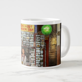 Taza De Café Grande Quiosco de prensa - Solo hay sitio de pie 1908