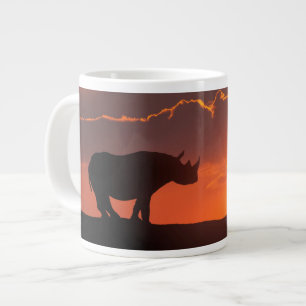 Taza De Café Grande Rinoceronte al atardecer, Masai Mara, Kenia