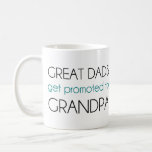 Taza De Café Grandes Comerciantes Se Promocionan Al Abuelo<br><div class="desc">¡Un gran regalo o una camiseta para el abuelo y el abuelo,  o para los padres o madres que esperan anunciar nietos a sus padres!  Felicitaciones a sus nietos y su propagación genética.</div>