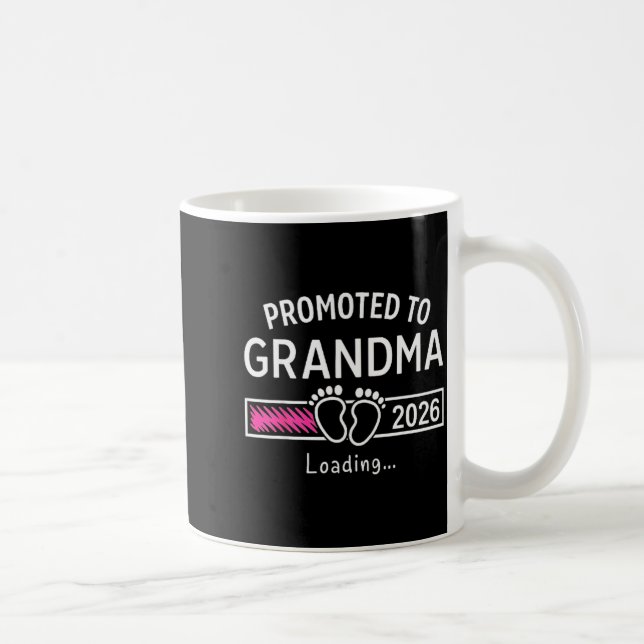 Taza De Café Grandma Est 2026 Promoted To Grandma New Grandma 2 (Derecha)