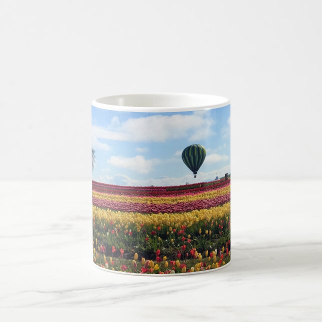 Taza De Café Granja de tulipanes de zapatos de madera, Woodburn (Centro)