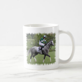 Taza de café gris Dappled del caballo de raza
