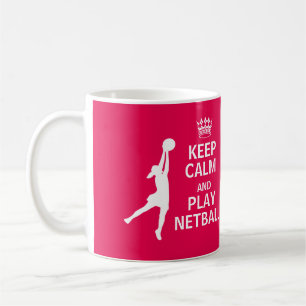 Taza De Café Guarde la cita del Netball de la calma y del juego