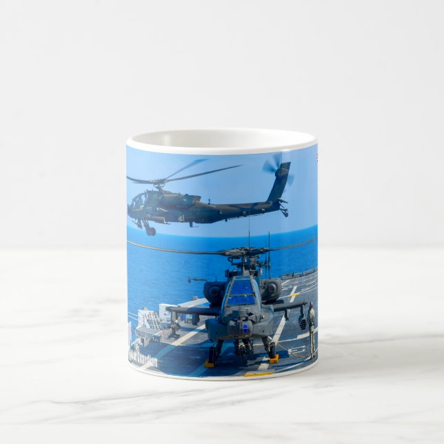 TAZA DE CAFÉ GUARDIAN DE APACHE AH-64E (Centro)