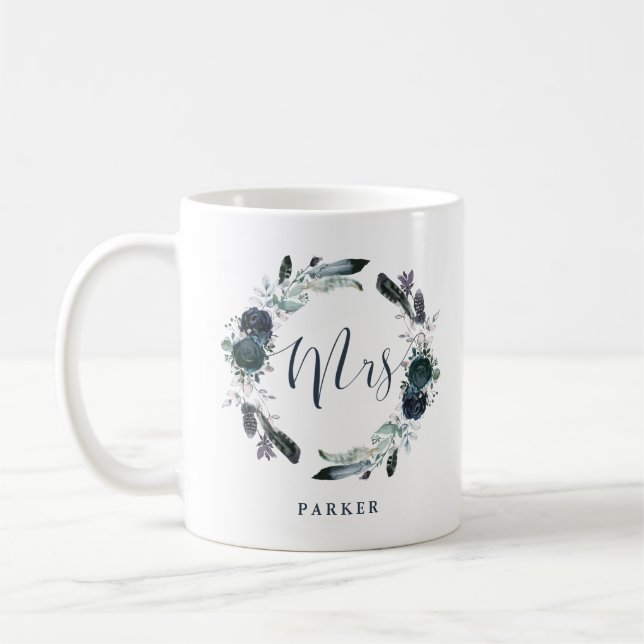 Taza De Café Guerra de Boho Peony Floral Wreath | Sra. (Izquierda)