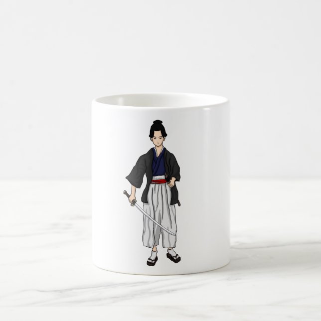 Taza De Café Guerrero japonés del samurai con la espada de (Centro)