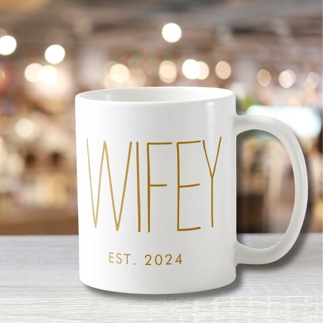 Taza De Café Guión de Wifey Gold Aniversario de Boda Personaliz (Subido por el creador)